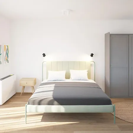 Airport Gate 25 Ledine