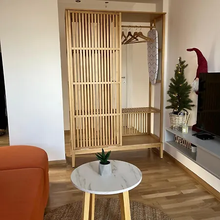 Airport Gate 25 Appartement Ledine