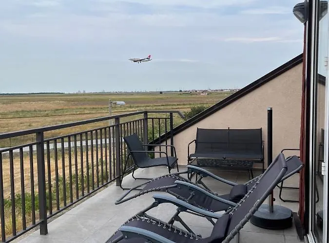 Appartamento Airport Gate 25 *